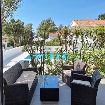 Villa Flamingo Deluxe Novalja Exteriér fotografie
