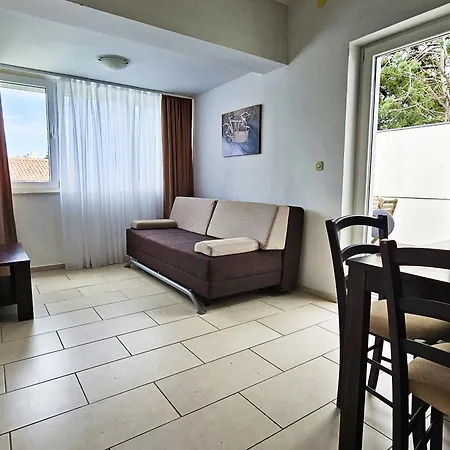 Villa Flamingo Deluxe Novalja Pokoj fotografie