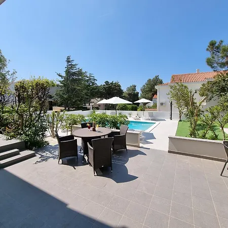 Villa Flamingo Deluxe Novalja Pokoj fotografie