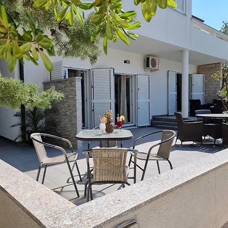 Villa Flamingo Deluxe Novalja Pokoj fotografie