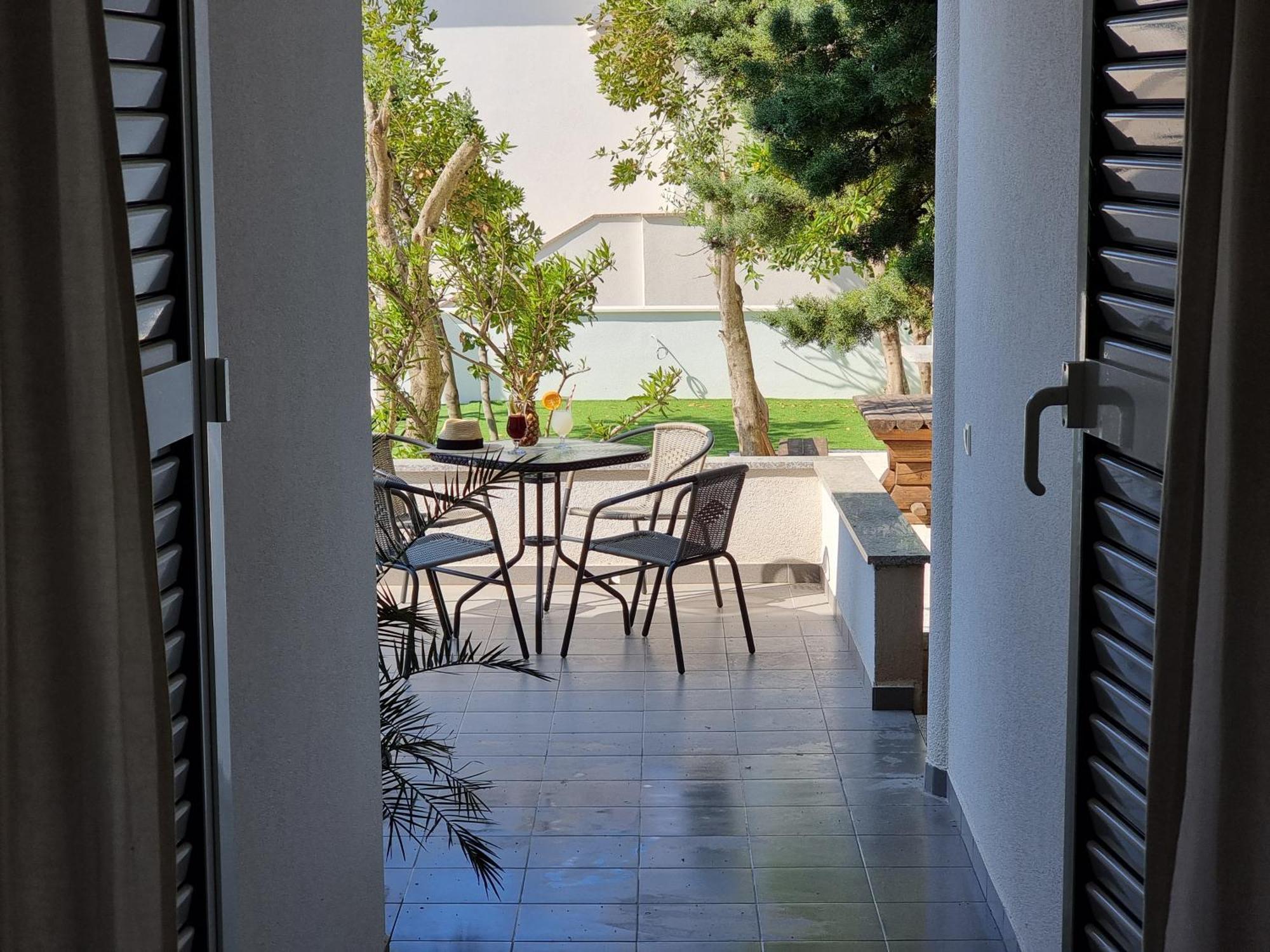 Flamingo Deluxe Apartament Novalja