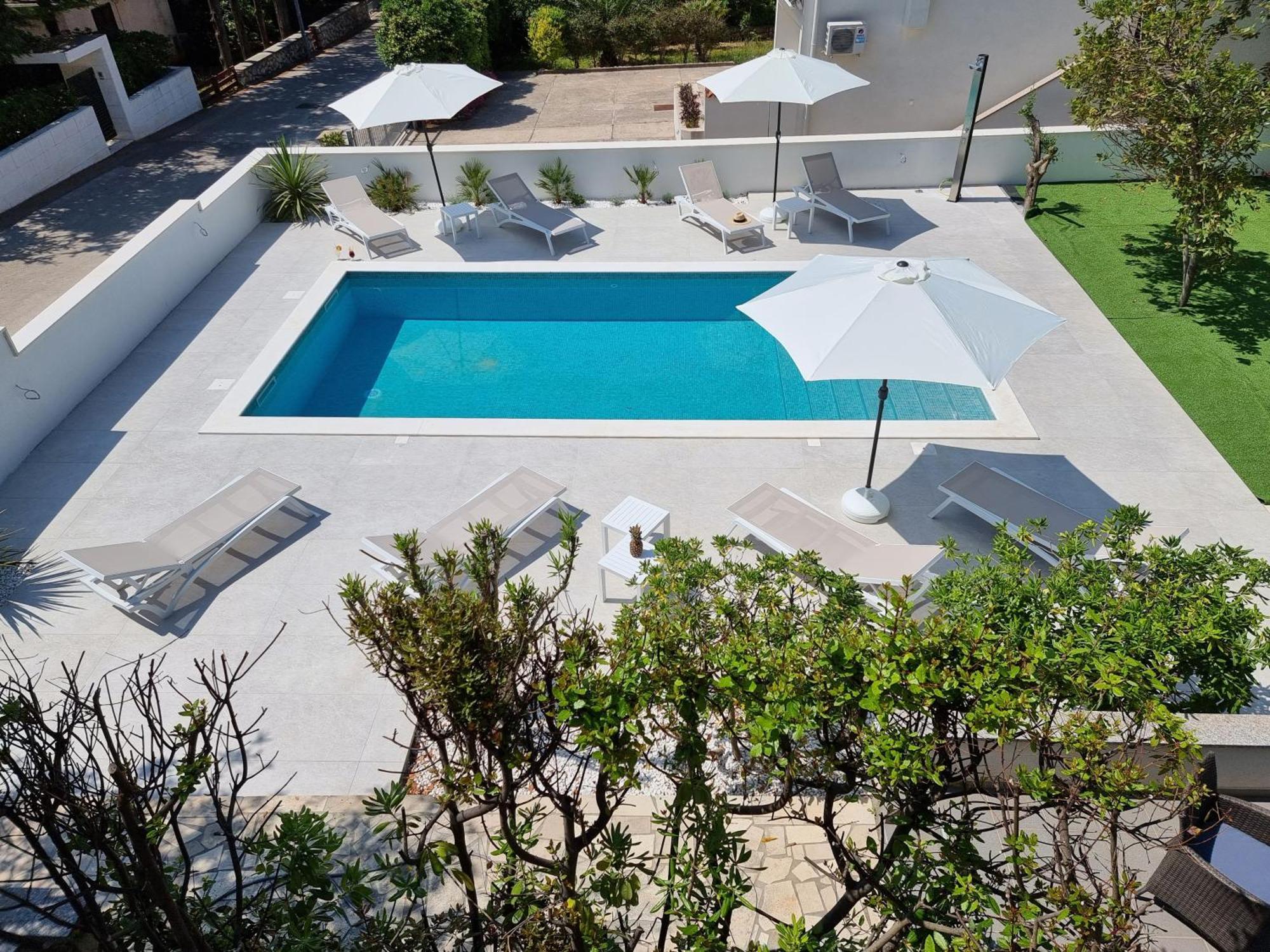 Flamingo Deluxe Apartament *